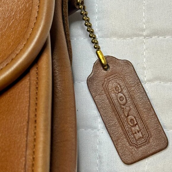Coach Vintage Manor Bag 1995 British Tan 9977 Brass Hardware Shoulder Strap& Tag - Picture 15 of 16